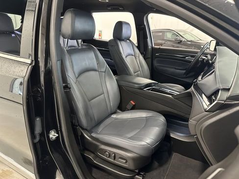 Certified 2023 Buick Enclave Essence image 37