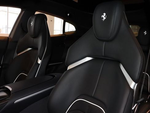 Certified 2024 Ferrari Purosangue image 73