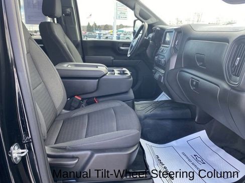 Used 2024 Chevrolet Silverado 2500 Custom w/ Custom Value Package image 28