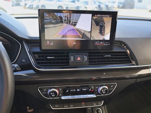 Used 2022 Audi SQ5 Premium Plus image 21