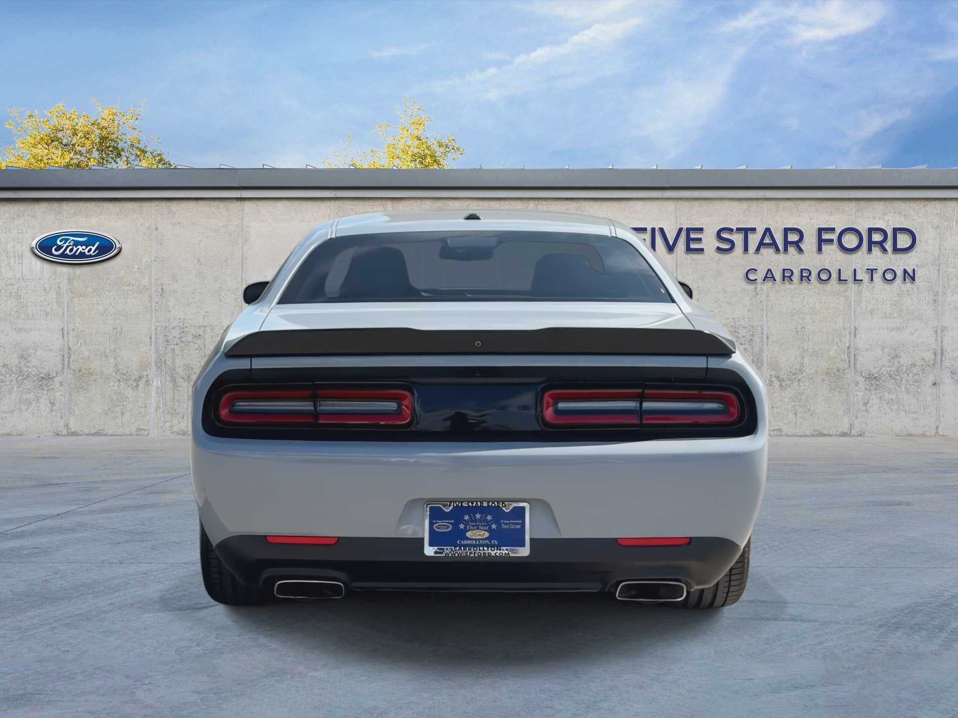 Used 2022 Dodge Challenger R/T w/ Blacktop Package RWD image 7