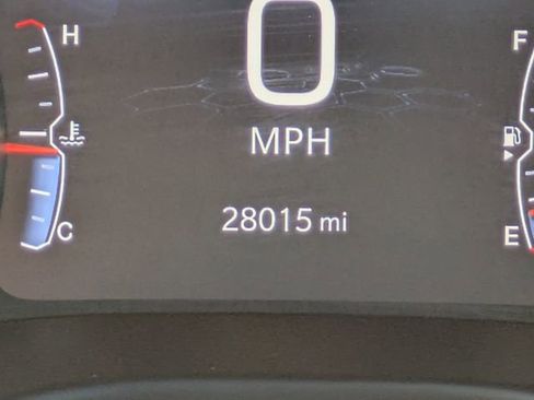 Used 2025 Jeep Compass Limited image 31