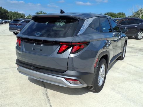 New 2026 Hyundai Tucson SE image 10