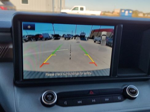 Used 2023 Ford Maverick Lariat w/ Lariat Luxury Package image 8