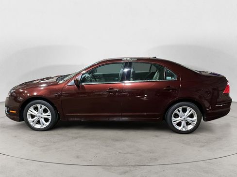Used 2012 Ford Fusion SE image 3