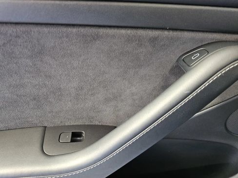 Used 2023 Tesla Model 3 Standard Range RWD image 10