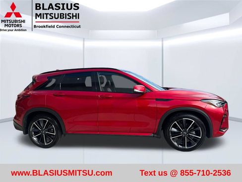 Used 2023 INFINITI QX50 Sport AWD/4WD image 3
