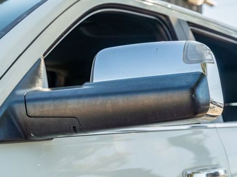 Used 2017 RAM 3500 Laramie Longhorn image 10