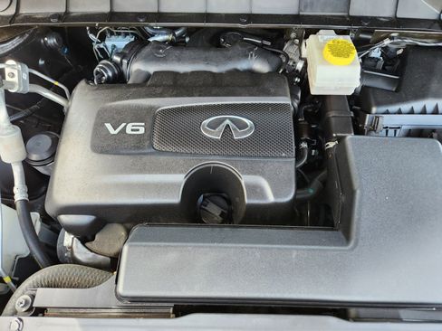 Certified 2023 INFINITI QX60 Luxe w/ Cargo Package AWD/4WD image 9