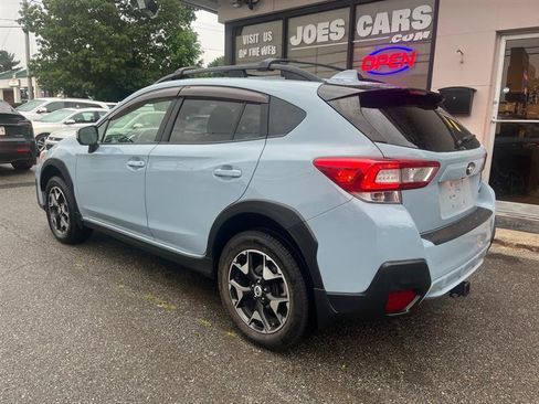 Used 2018 Subaru Crosstrek 2.0i Premium AWD/4WD image 2