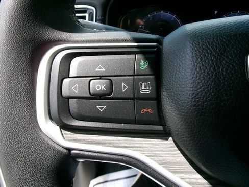 Used 2022 Jeep Wagoneer Series II w/ Premium Group I AWD/4WD image 10