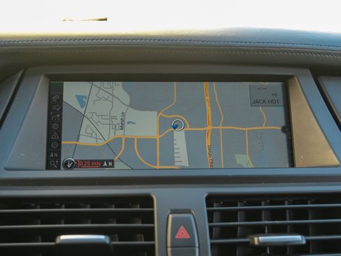 Used 2012 BMW X6 M image 21