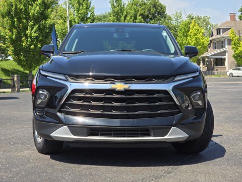 Used 2023 Chevrolet Blazer LT w/ Convenience Package FWD image 17