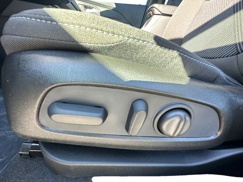 New 2027 Chevrolet Bolt LT w/ Comfort Package FWD image 10