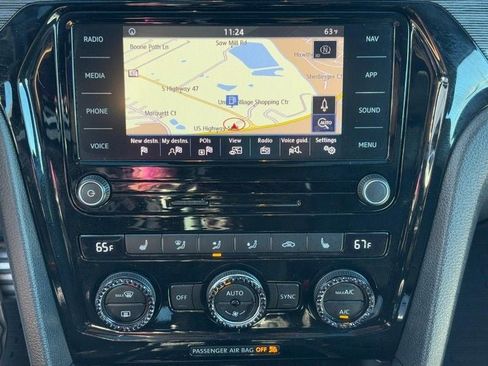 Used 2021 Volkswagen Passat 2.0T R-Line image 21