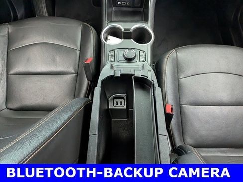 Used 2018 GMC Terrain SLT image 31