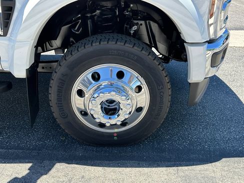 New 2026 Ford F450 Lariat w/ Lariat Premium Package AWD/4WD image 14