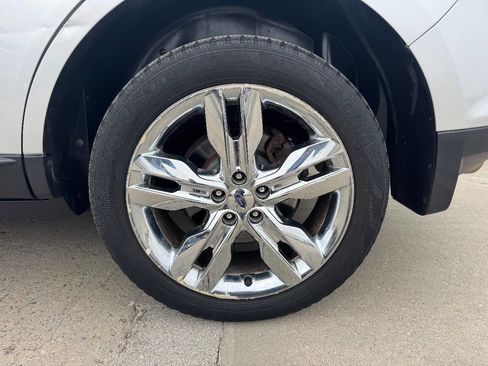 Used 2013 Ford Edge Limited image 9