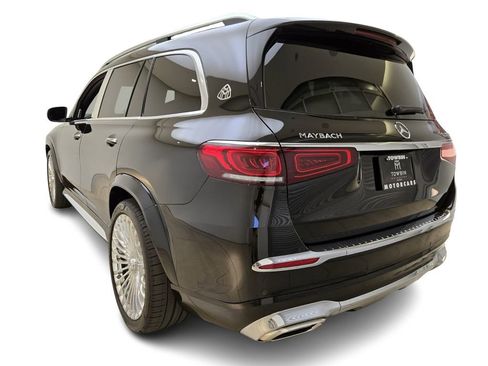 Used 2021 Mercedes-Benz Maybach GLS 600 4MATIC image 11