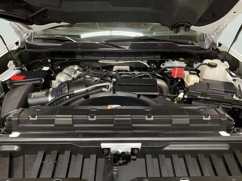 Used 2025 Chevrolet Silverado 2500 LT AWD/4WD image 80