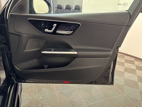Certified 2023 Mercedes-Benz C 300 4MATIC Sedan image 23