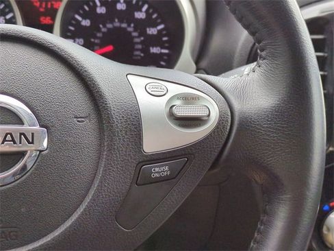 Used 2016 Nissan Juke SL image 27