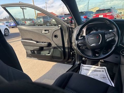 Used 2018 Dodge Charger GT w/ Blacktop Package image 15