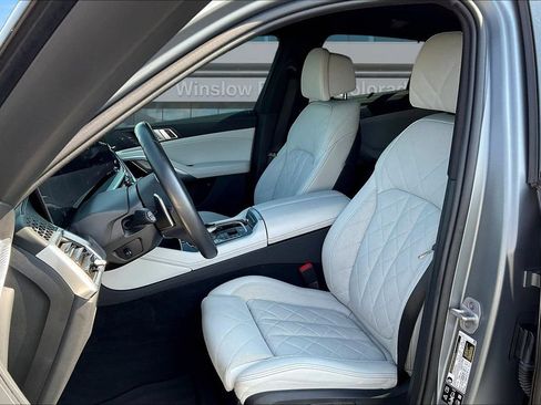Used 2025 BMW X6 M60i AWD/4WD image 21