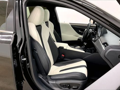 Used 2022 Lexus ES 350 F Sport image 9