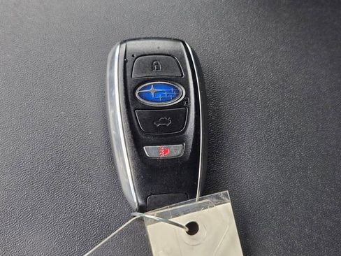 Used 2020 Subaru Outback Limited image 24