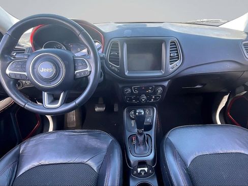 Used 2021 Jeep Compass Trailhawk AWD/4WD image 16