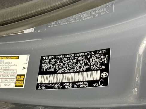 Used 2025 Toyota Prius Plug-In Hybrid w/ Limited Premium Package image 16