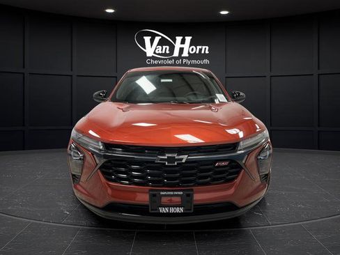 Used 2024 Chevrolet Trax RS w/ Driver Confidence Package image 10