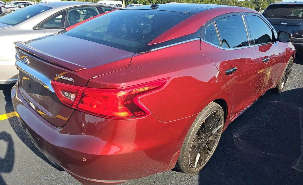 Used 2016 Nissan Maxima Platinum FWD image 3