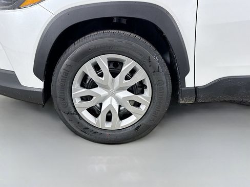 Certified 2026 Toyota Corolla Cross L AWD/4WD image 31