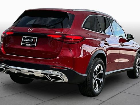 Used 2025 Mercedes-Benz GLC 350e 4MATIC image 13