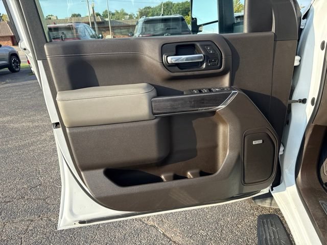 Used 2021 Chevrolet Silverado 2500 LTZ w/ LTZ Premium Package AWD/4WD image 10