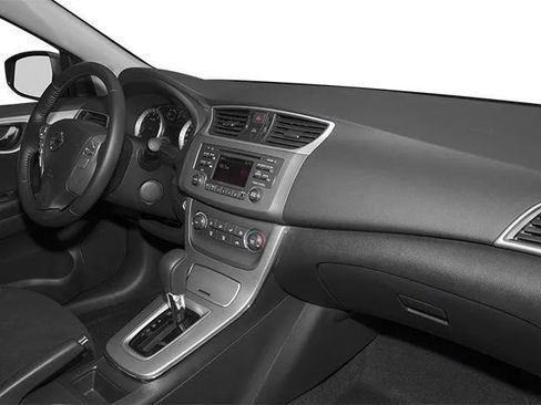 Used 2014 Nissan Sentra S FWD image 21