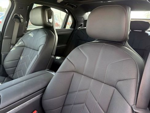 New 2025 BMW 760i xDrive AWD/4WD image 19