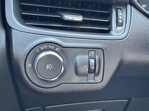 Used 2020 Buick Envision Premium AWD/4WD image 31