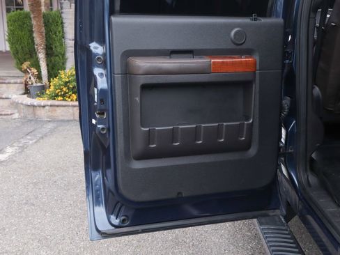 Used 2016 Ford F350 King Ranch w/ King Ranch w/Chrome Package image 46