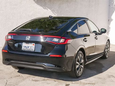 Used 2024 Honda Civic EX-L image 7