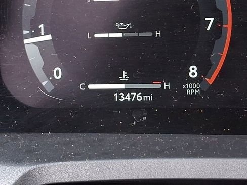 Used 2025 Toyota 4Runner Limited AWD/4WD image 19
