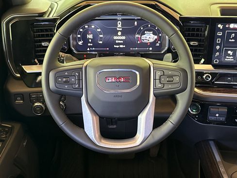 New 2026 GMC Sierra 1500 Elevation AWD/4WD image 15