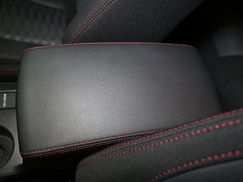 Used 2025 Subaru Impreza 2.0i Sport image 23