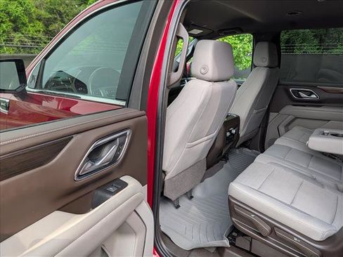 Used 2022 GMC Yukon SLE RWD image 26