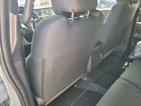 Used 2025 Nissan Frontier PRO-4X w/ Interior Protection Package AWD/4WD image 12