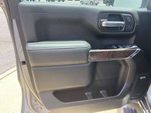 Used 2019 GMC Sierra 1500 Denali w/ Denali Ultimate Package AWD/4WD image 12