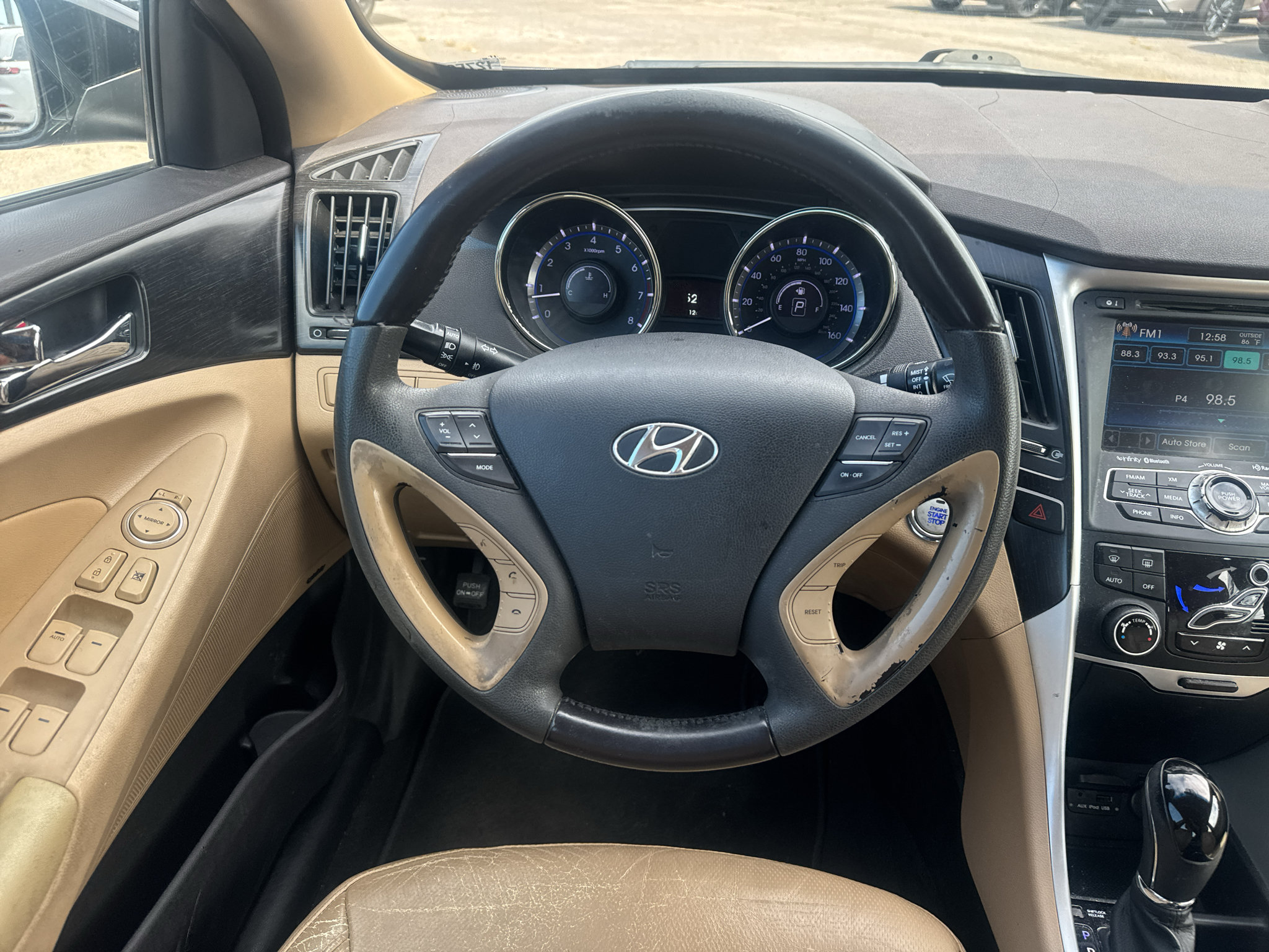 Used 2013 Hyundai Sonata Limited w/ Premium Pkg FWD image 13