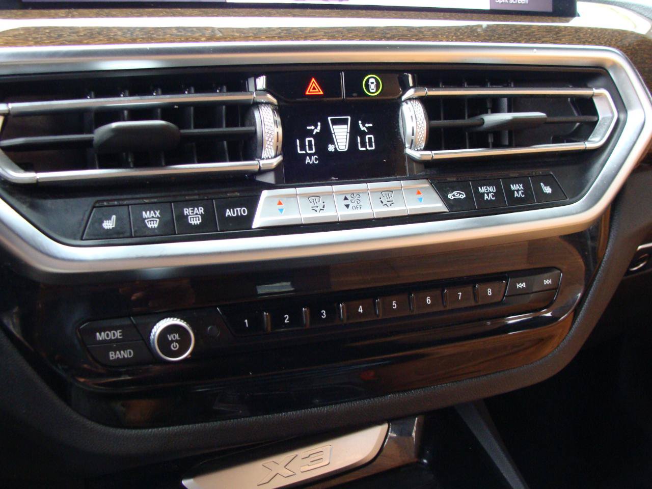 Used 2023 BMW X3 xDrive30i w/ Premium Package AWD/4WD image 20